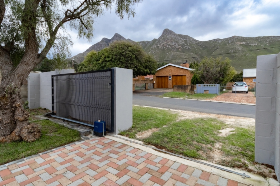 2 Bedroom Property for Sale in Kleinmond Western Cape